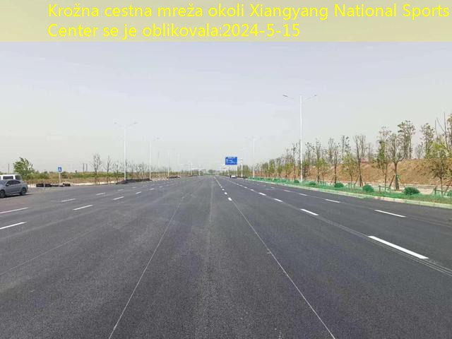 Krožna cestna mreža okoli Xiangyang National Sports Center se je oblikovala